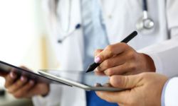 A Paperless Future for Healthcare? The 4 Advantages of Digital Document Signing